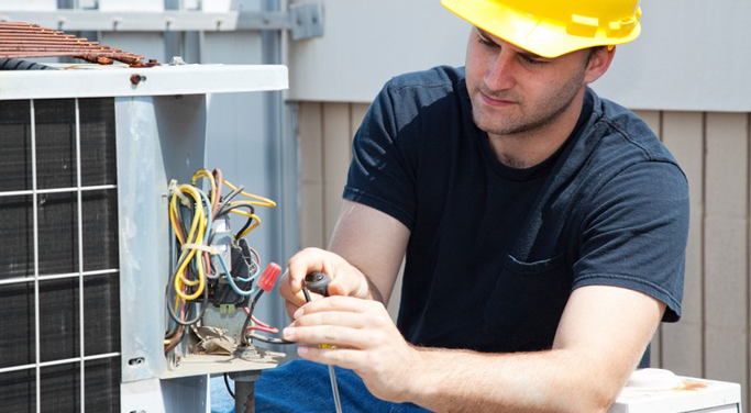 <strong>Heat Pumps</strong><span><a href='services.html'>Read more</a></span>